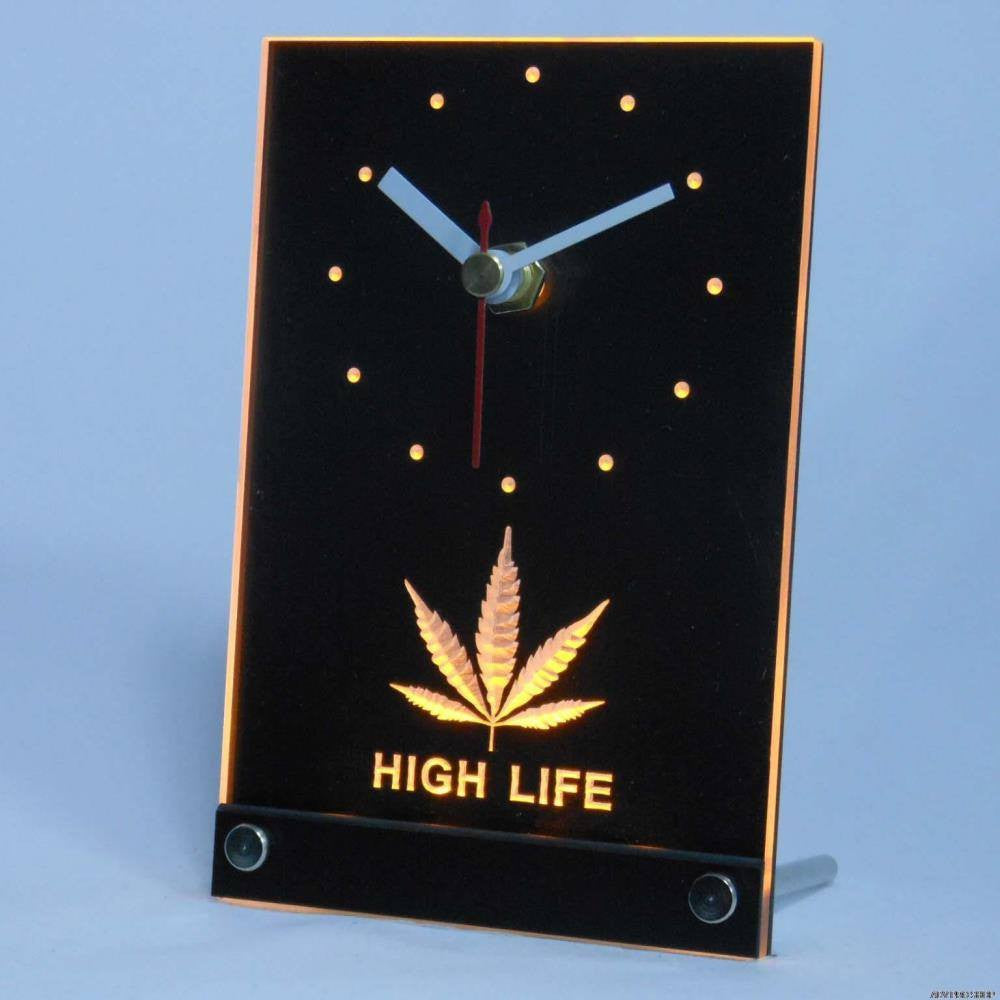 Beautiful Mari Leaf High Life Desk Clock - American Weedster