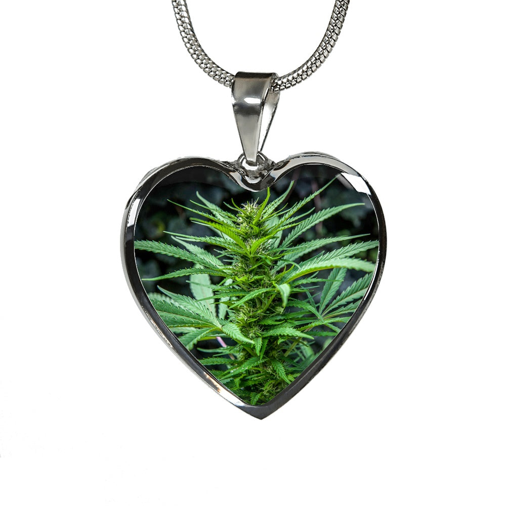 Elegant Green Dream Heart Necklace or Bracelet - American Weedster
